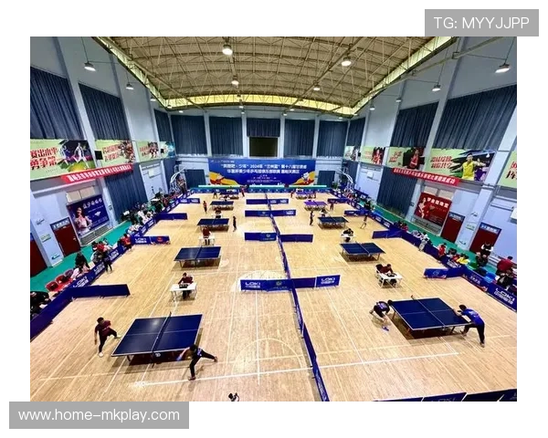 乒乓球俱乐部推动青少年训练营的国际交流项目，全国最大的青少年乒乓球培训机构